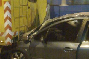 В Донецке работник прокуратуры насмерть сбил ремонтного рабочего