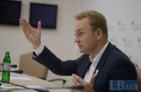 Мэрия Львова за день направила 400 писем с просьбой помочь с вывозом мусора