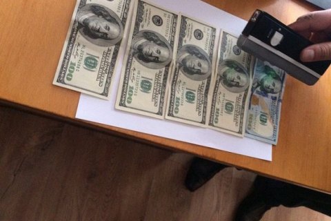 Замначальника колонии в Херсонской области задержан при получении взятки