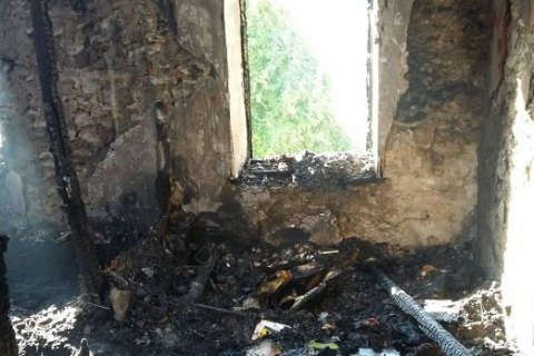 В Херсоне при пожаре погибли женщина и двое детей