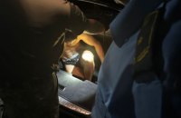 Громадянка Чехії намагалась вивезти українця за кордон у багажнику автомобіля