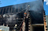 На Київщині горів ангар, у якому вирощували гриби