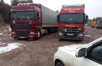 Украина и Россия отменяют ограничения на транзит грузовиков