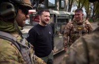 Зеленський відвідав українських захисників у Авдіївці