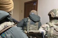 На Прикарпатье СБУ разоблачила банду, которая угрозами выбивала из людей деньги