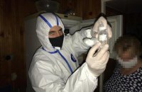 Ексспівробітниця наукового інституту вкрала небезпечний штам пташиного вірусу
