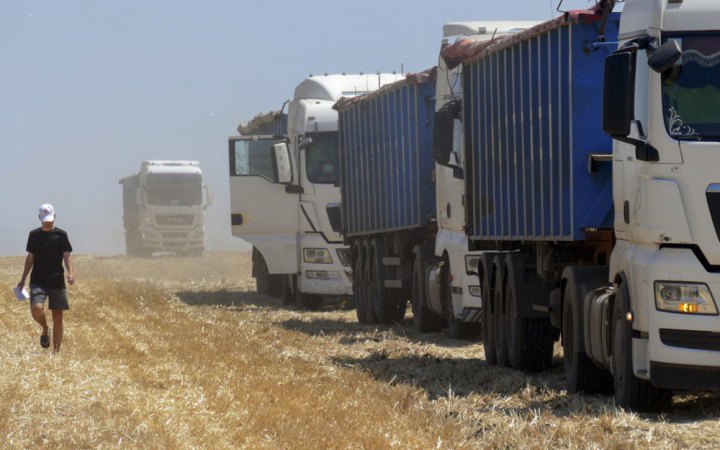Україна вводить ліцензії на експорт агропродукції до Болгарії