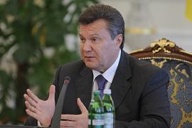 Янукович обещает: поотбивает чиновникам руки 