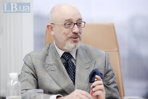 Резніков: влада готова розгорнути гуманітарні табори на адмінкордоні з Кримом через ковід