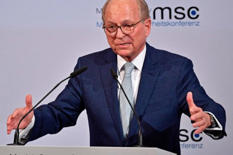 Глава Мюнхенской конференции посоветовал Украине ориентироваться на Финляндию, которая не является членом НАТО