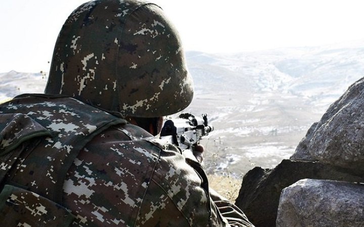 Азербайджан закликав вірменів Карабаха скласти зброю