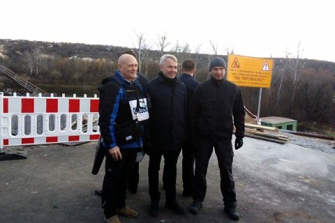 Участок разведения сил в Станице Луганской посетил министр иностранных дел Финляндии