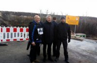 Участок разведения сил в Станице Луганской посетил министр иностранных дел Финляндии