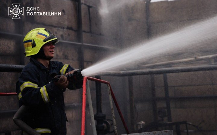 У Кременчуці ворожий дрон влучив у будівлю навчального закладу