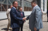Потенциал завода "Антонов" должен дать новое дыхание украинской авиации, - Порошенко