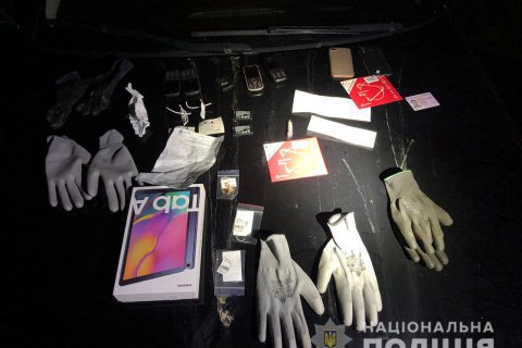 В Одесской области правоохранители задержали банду, укравшую из банкоматов 3 млн грн