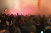 Под Офисом президента устроили акцию в поддержку Сергея Стерненко