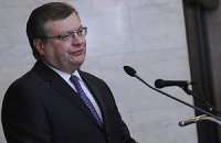 Грищенко считает, что вслед за Данилишиным в Чехию побегут и другие