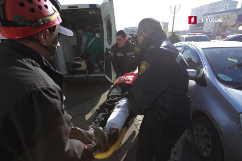 В метро Тбилиси из-за обрушения потолка пострадали 14 человек