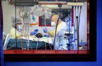 У Франції заявили, що пройшли пік другої хвилі пандемії