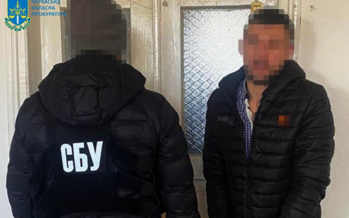 На Київщині та Черкащині затримали шістьох осіб, які влаштовували підпали на замовлення РФ