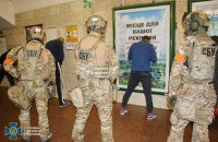 СБУ провела в київському метро навчання зі знешкодження "терористів"
