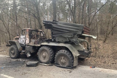 Россия в войне потеряла около 14 000 человек и 444 танка, ВСУ получили новые трофеи