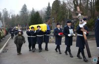 На Байковому кладовищі поховали керівників та працівників МВС
