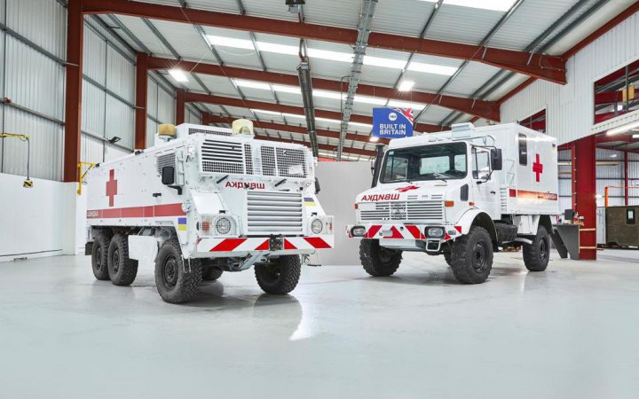 Из Британии в Украину отправят 30 бронированных "скорых"