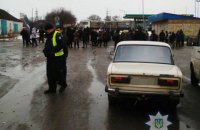Жителі Миколаївської області перекрили кілька доріг, вимагаючи їх ремонту