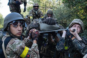 Возле Дзержинска на передовой у военных потери - 12 раненых за 2 дня