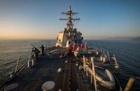 Американські кораблі Roosevelt та Donald Cook не увійдуть у Чорне море в обумовлені терміни, - ЗМІ