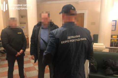 Чиновник секретариата Кабмина, задержанный на 2,5 млн грн взятки, арестован