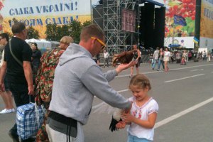 На Майдане в воскресенье выступят бойцы "Азова" и "Донбасса"