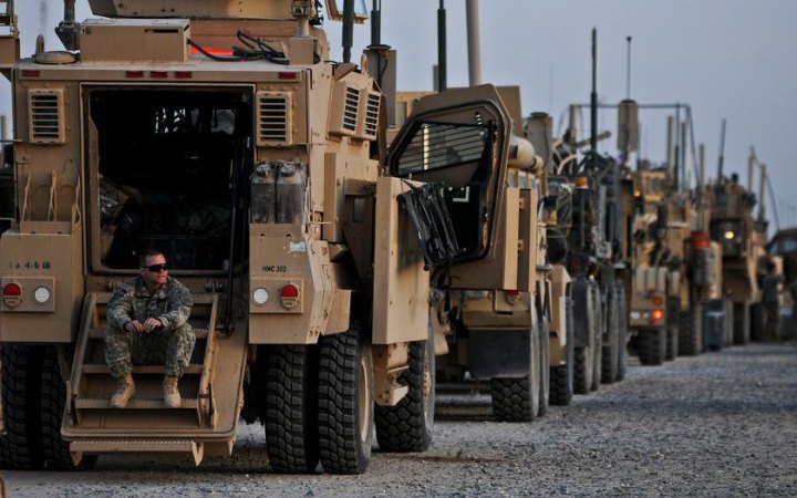 BILD: У Німеччині затримується постачання Україні бронемашин MRAP
