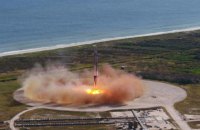 SpaceX удалось запустить ракету Falcon 9 с космическим грузовиком Dragon