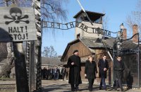 Меркель в Аушвице. Как немцы преодолевают неудобное прошлое