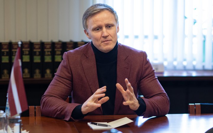 На сесії ОБСЄ латвійський депутат відправив делегацію РФ услід за російським кораблем