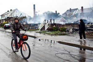 Обама пообещал часто приезжать к пострадавшим от "Сэнди"