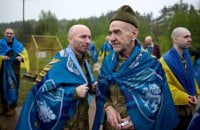 Пройшов перший етап обміну полоненими. Додому повернулися 205 українців (доповнено)
