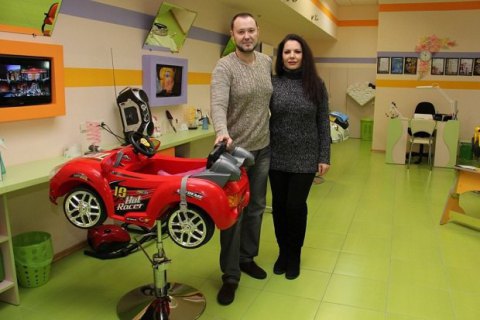 Как переселенцы из Луганска открыли детскую парикмахерскую в Виннице