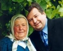 У Поплавского умерла мама