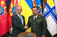 Міністри оборони України і США провели переговори в Києві