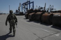 У Маріуполі окупанти під час режиму тиші облаштували снайперські позиції