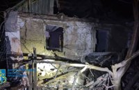 Внаслідок ворожого обстрілу Нікополя поранено двох чоловіків