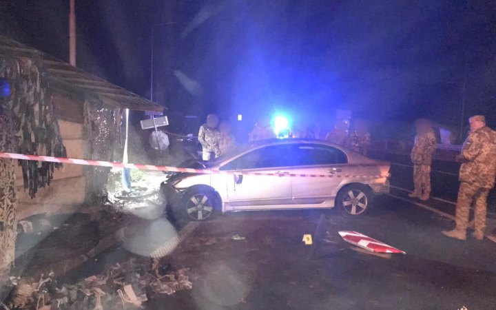 Суд відправив під варту винуватця ДТП у Києві, який збив на блокпосту військовослужбовця