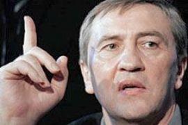 Черновецкий устроил новогоднюю распродажу земли