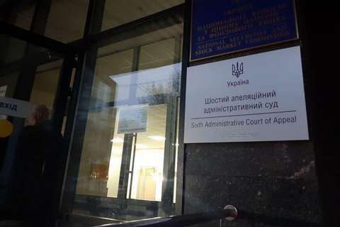 Суд в ночь перед вторым туром отклонил иск о снятии Зеленского с выборов