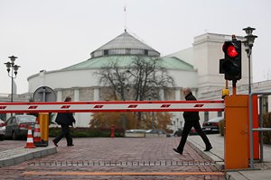 В Польше собираются снизить пенсионный возраст в середине 2016 года