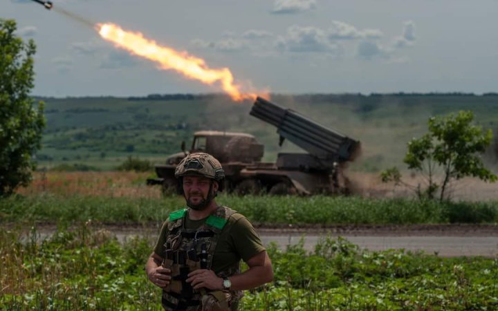 Українські захисники продовжують наступальну операцію на Мелітопольському та Бердянському напрямках, – речник Генштабу